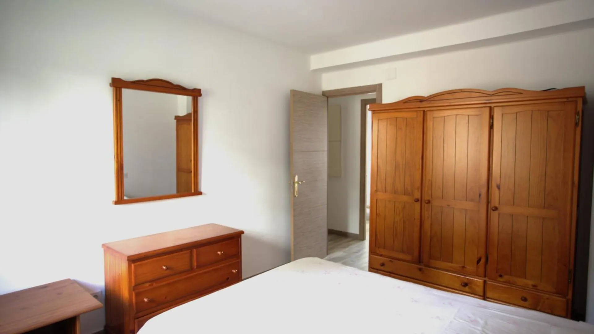 Apartment Piso En Calle Camilo Alonso Vega Santander